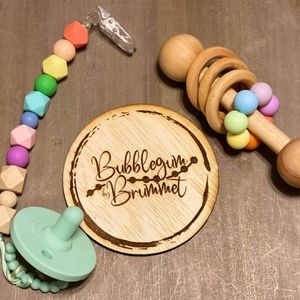 rainbow set rattle and pacifier with clip